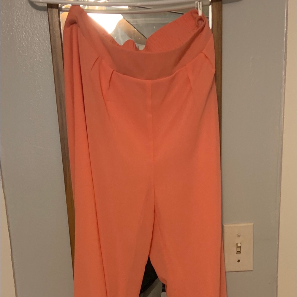 Salmon colors flow pants